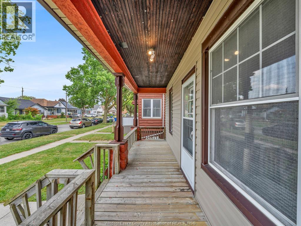 489 Mckay, Windsor, Ontario  N9B 1Z7 - Photo 8 - 26019173