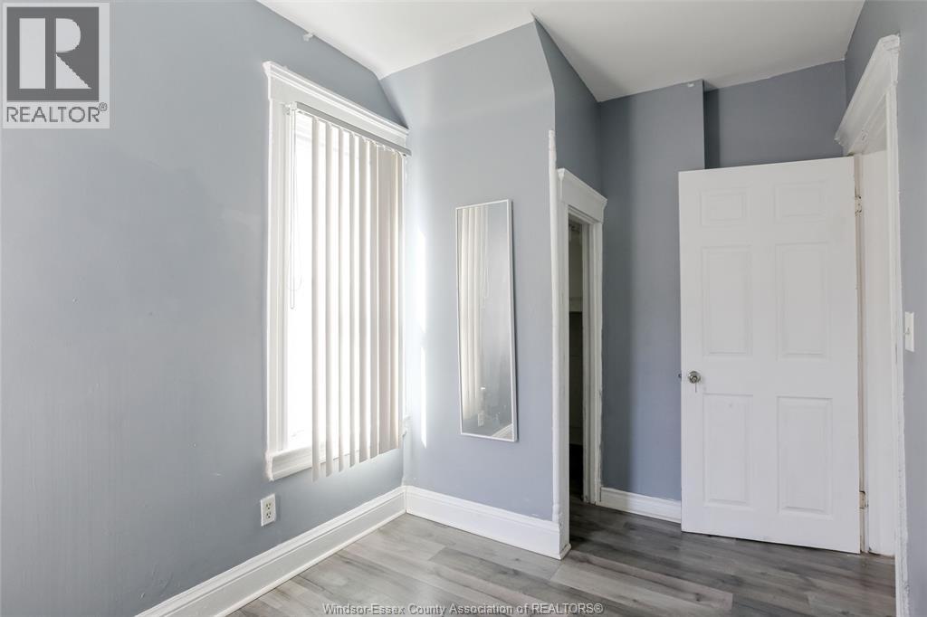 355 Bridge, Windsor, Ontario  N9B 2M3 - Photo 10 - 26019153