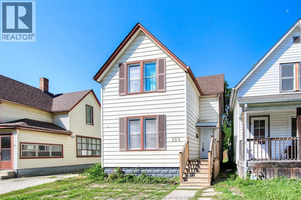 355 Bridge, Windsor, Ontario  N9B 2M3 - Photo 2 - 26019153