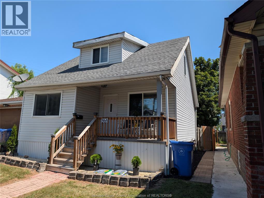 868 ELM, Windsor, Ontario