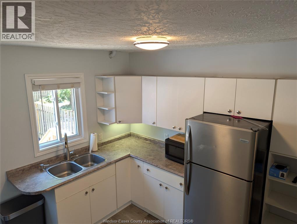 868 Elm, Windsor, Ontario  N9A 5H3 - Photo 16 - 26019182