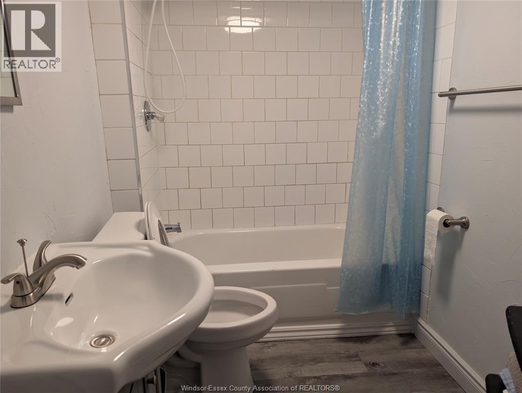 868 Elm, Windsor, Ontario  N9A 5H3 - Photo 21 - 26019182
