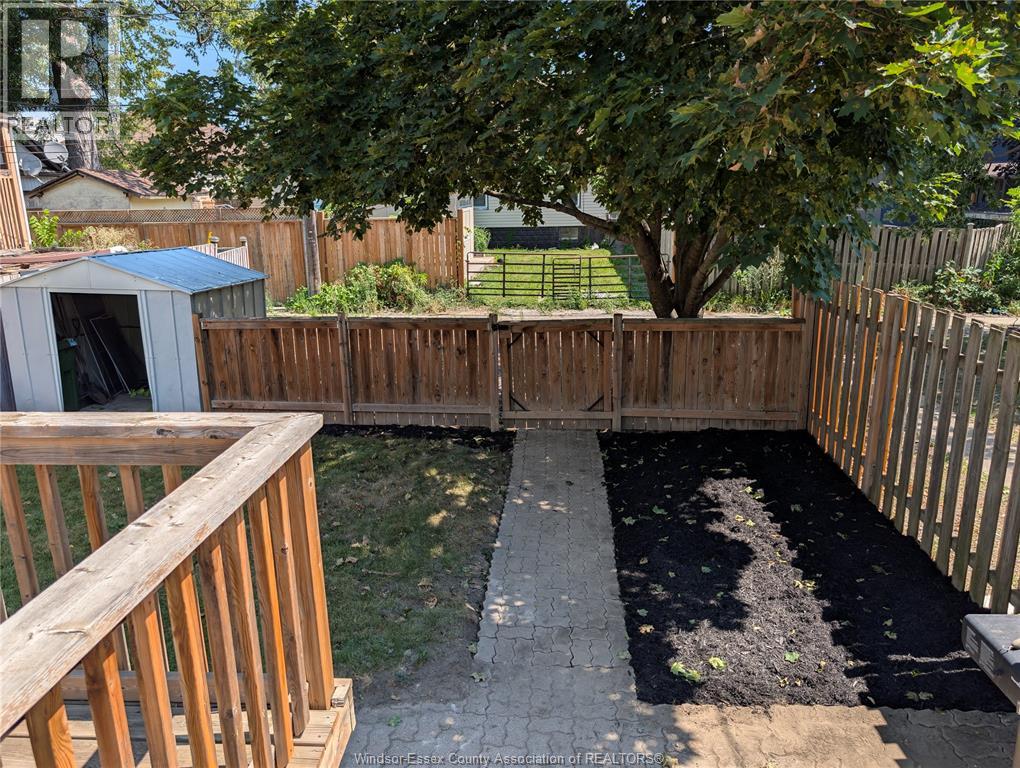 868 Elm, Windsor, Ontario  N9A 5H3 - Photo 27 - 26019182