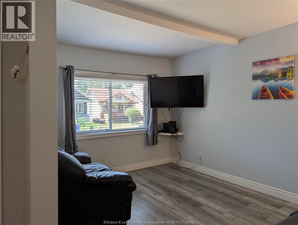 868 Elm, Windsor, Ontario  N9A 5H3 - Photo 6 - 26019182