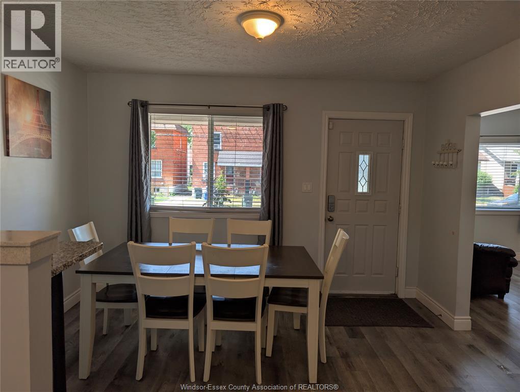 868 Elm, Windsor, Ontario  N9A 5H3 - Photo 8 - 26019182