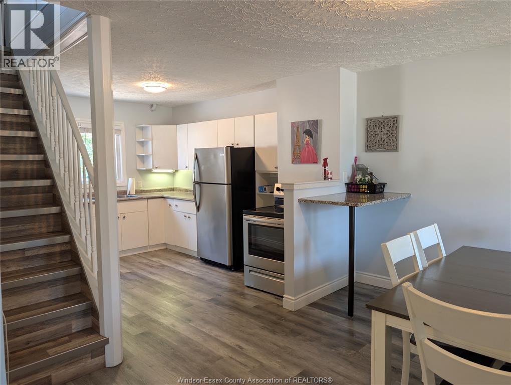 868 Elm, Windsor, Ontario  N9A 5H3 - Photo 9 - 26019182