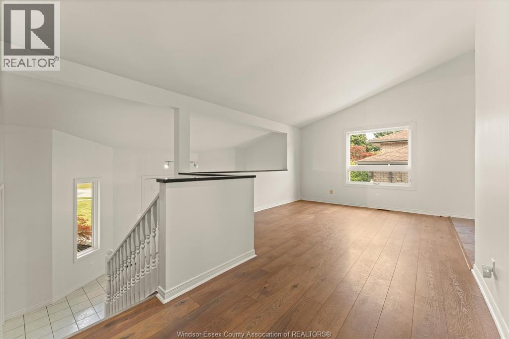 421 Gibb Street, Amherstburg, Ontario  N9V 3V7 - Photo 6 - 26019190