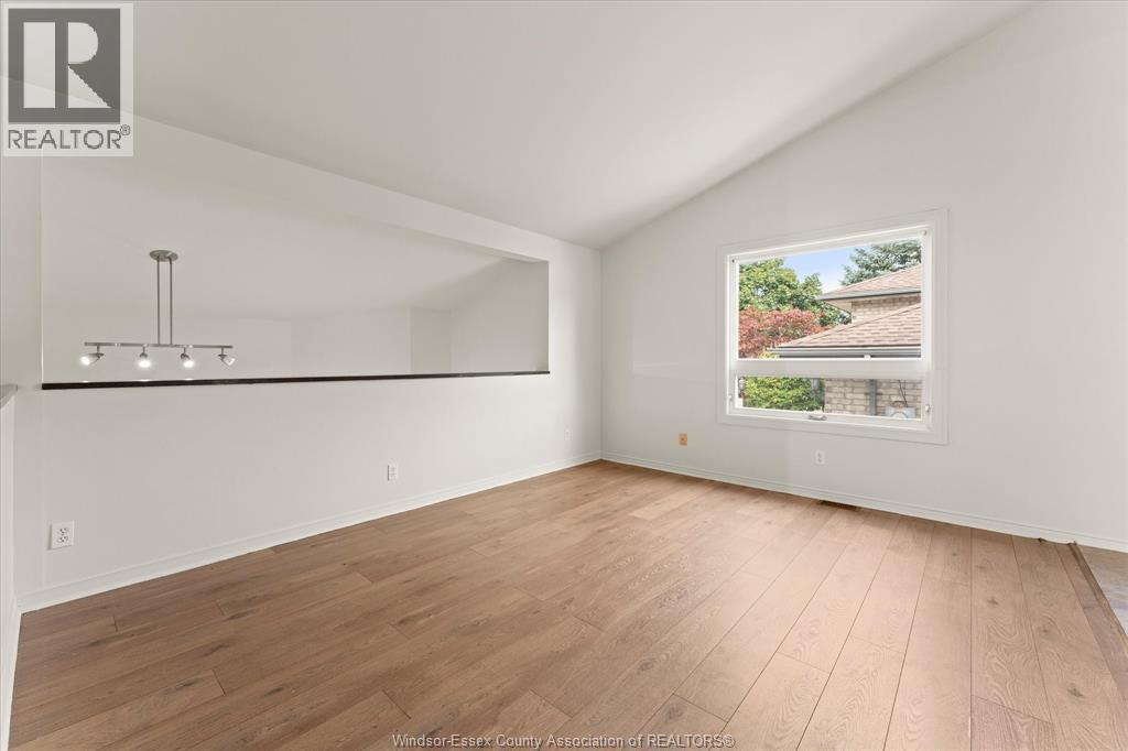 421 Gibb Street, Amherstburg, Ontario  N9V 3V7 - Photo 7 - 26019190