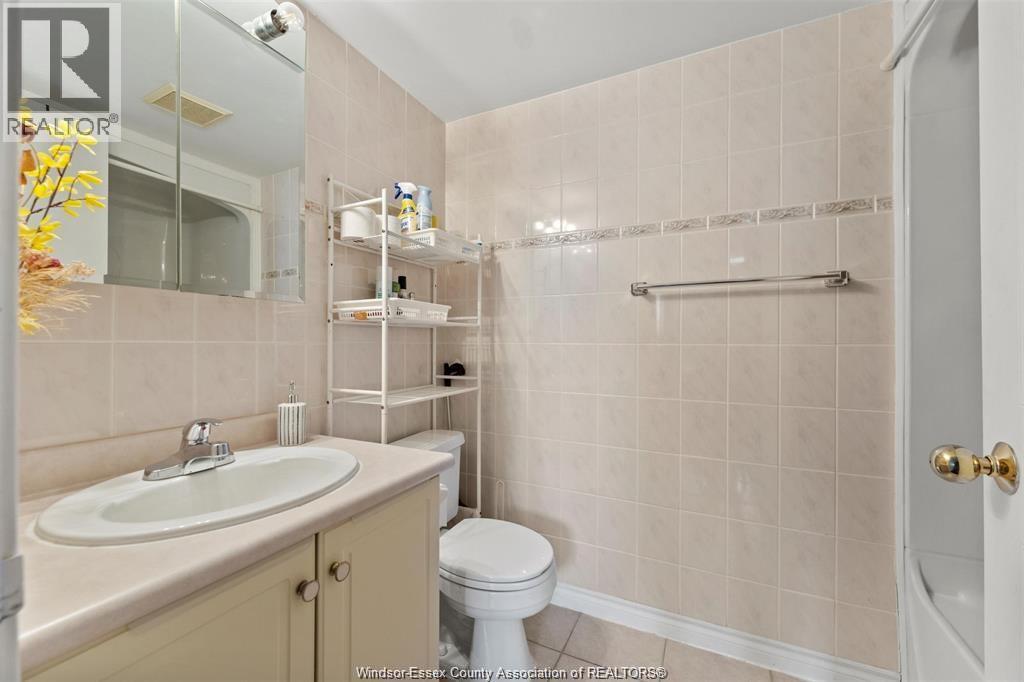 3000 Sandwich Street Unit# 306, Windsor, Ontario  N9C 4G3 - Photo 23 - 26019195