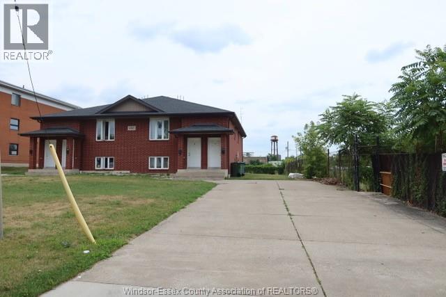 680 Cameron Unit# 4, Windsor, Ontario  N9B 1Z1 - Photo 2 - 26019206