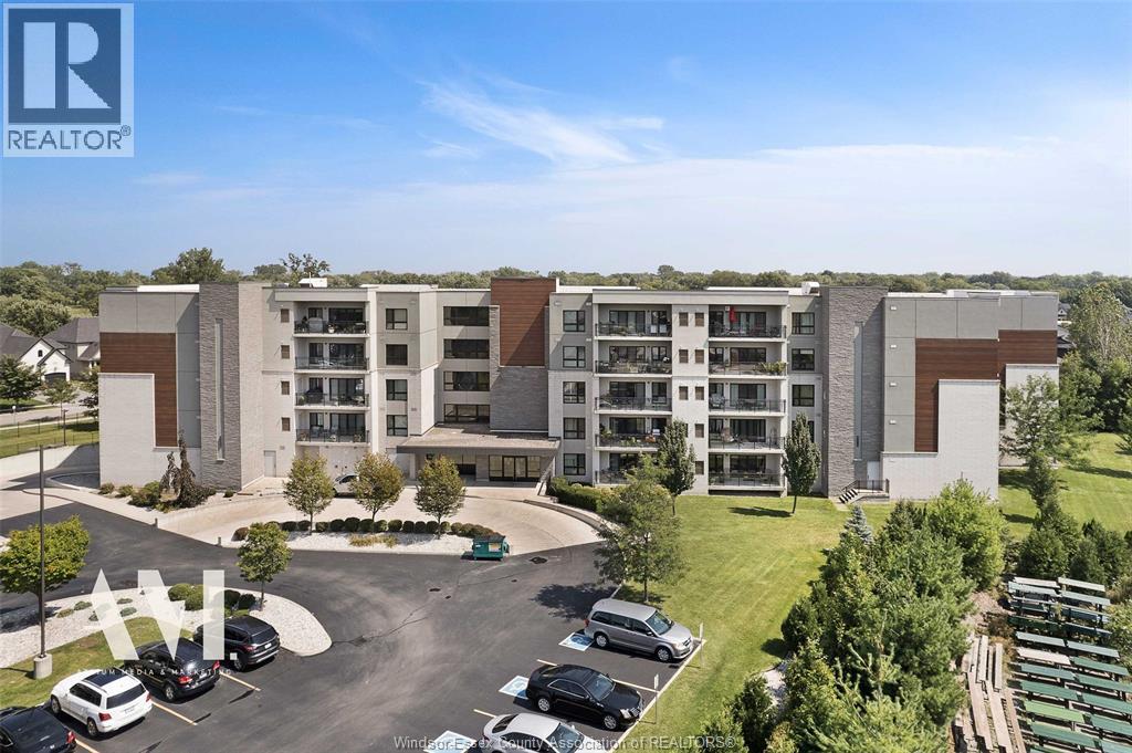 250 MANNING ROAD Unit# 406, Tecumseh, Ontario