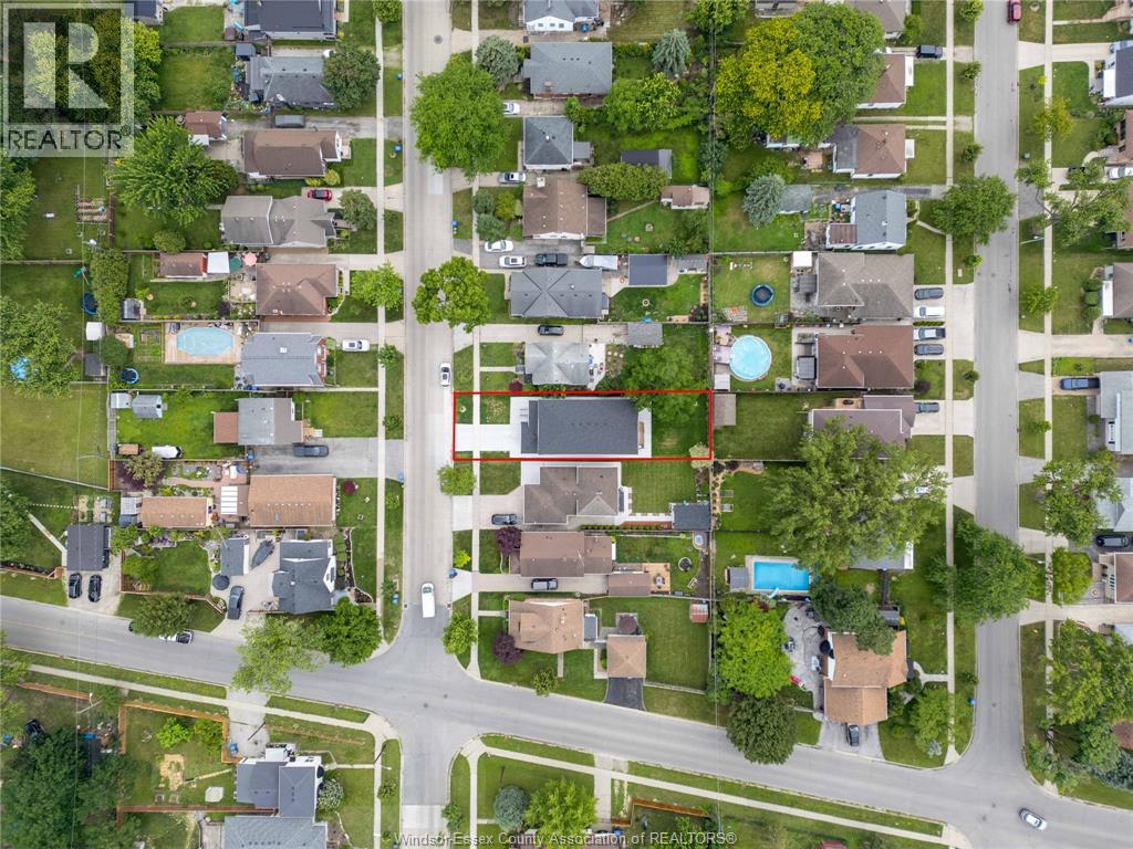1019 Glidden, Windsor, Ontario  N8S 2N9 - Photo 2 - 26019218