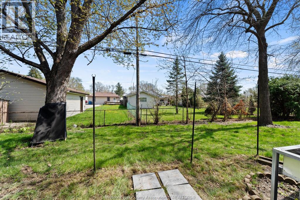 1858 Eastgate Estates Unit# 119, Windsor, Ontario  N8T 2T2 - Photo 25 - 26019214