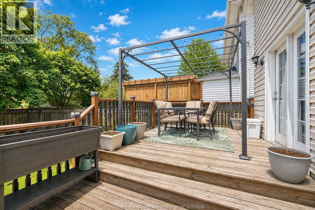 521 Windermere, Windsor, Ontario  N8Y 3C9 - Photo 31 - 26019171