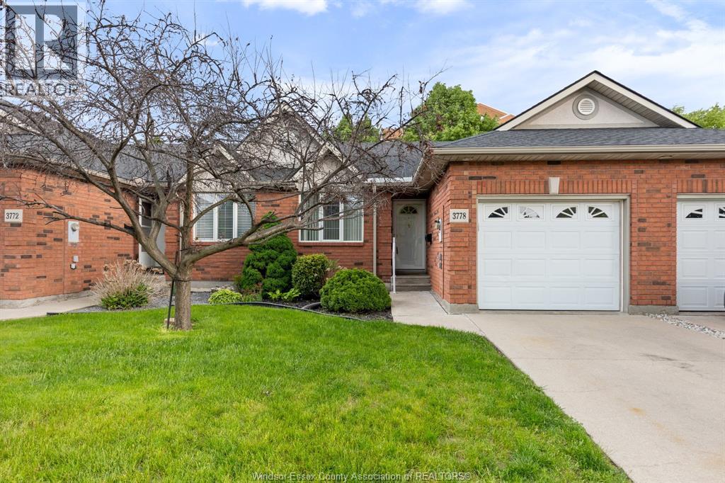 3778 Prairie Court, Windsor, Ontario  N9G 2X3 - Photo 1 - 26019229