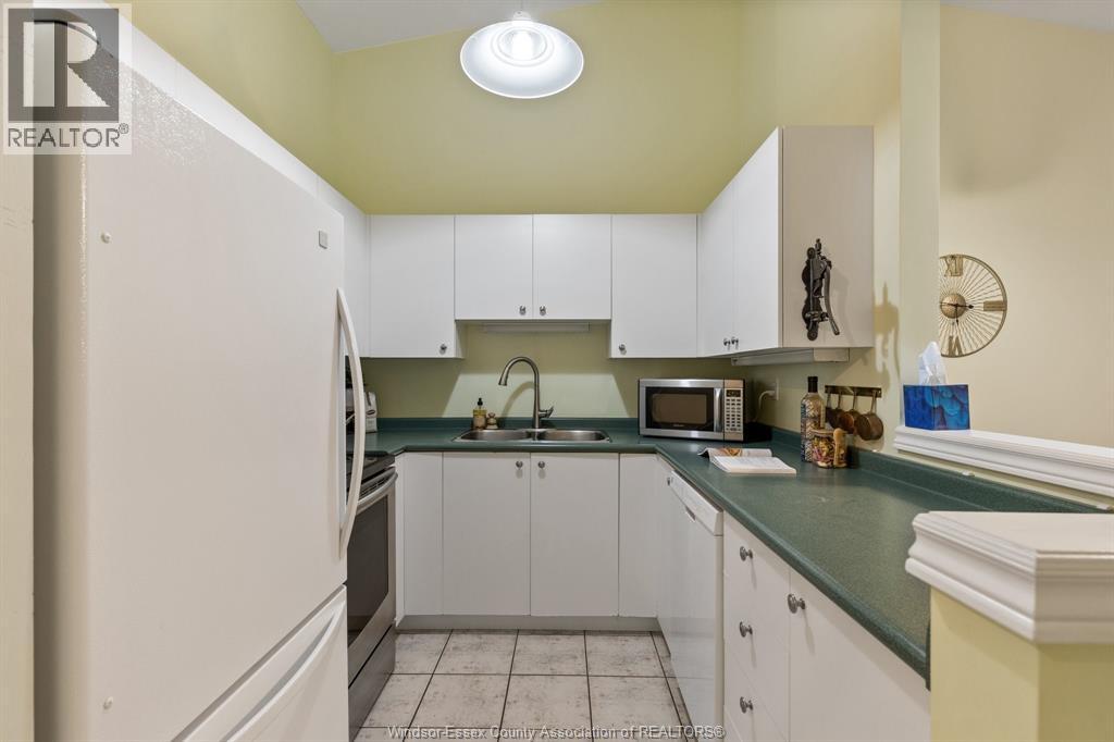 3778 Prairie Court, Windsor, Ontario  N9G 2X3 - Photo 4 - 26019229