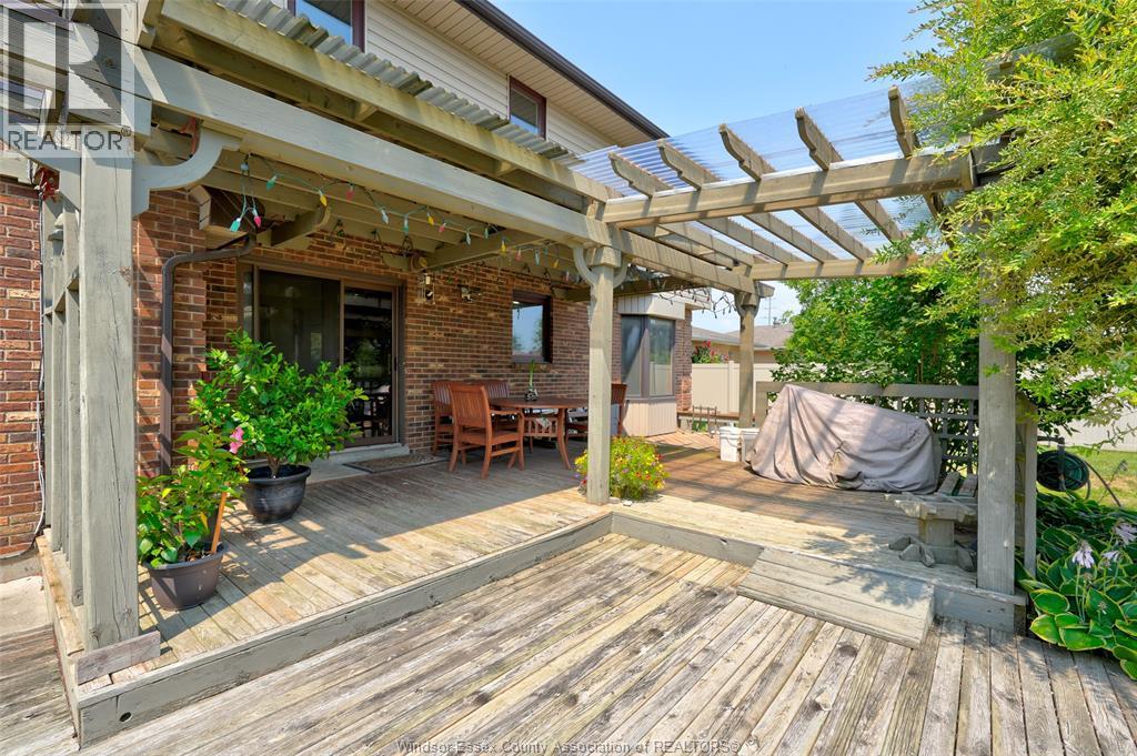 2036 Lesperance Road, Tecumseh, Ontario  N8N 2N4 - Photo 2 - 26019232