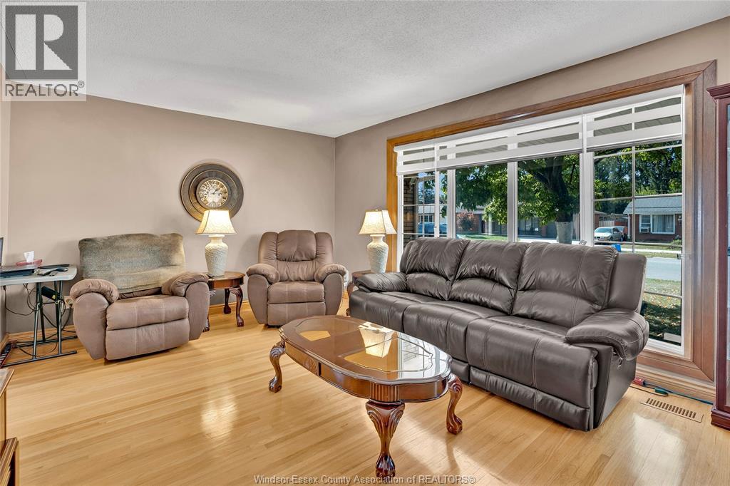 2664 Rivard Avenue, Windsor, Ontario  N8T 2H5 - Photo 5 - 26019243