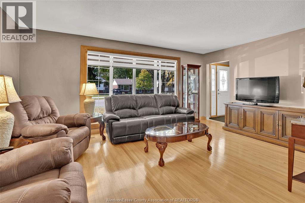 2664 Rivard Avenue, Windsor, Ontario  N8T 2H5 - Photo 8 - 26019243
