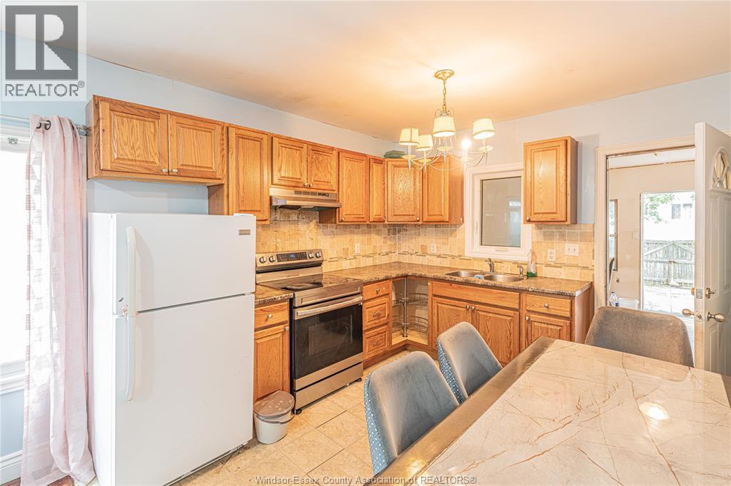 526 Josephine, Windsor, Ontario  N9B 2L1 - Photo 6 - 26019242