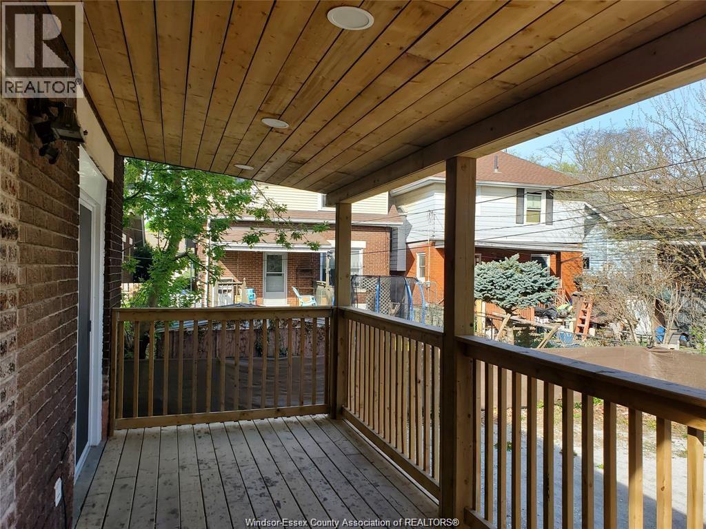 348 Caroline Street, Windsor, Ontario  N9A 6A4 - Photo 20 - 26019205