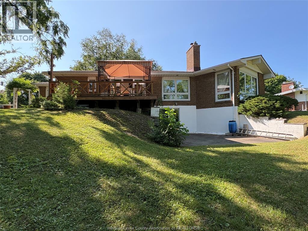 37 Park Lane, Lambton Shores, Ontario  N0N 1J0 - Photo 3 - 26019147