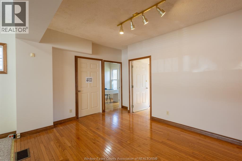 1069 Ouellette Avenue Unit# 1, Windsor, Ontario  N9A 4J8 - Photo 5 - 26019238