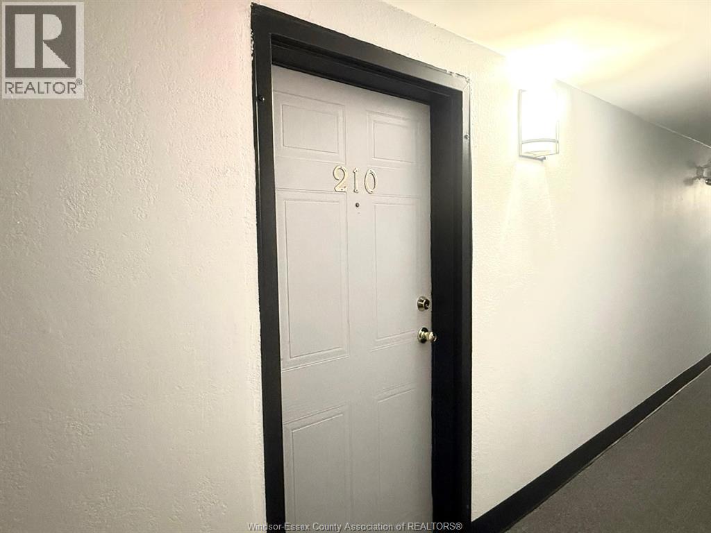 739 Deveron Crescent Unit# 210, London, Ontario  N5Z 4Y1 - Photo 6 - 26019202