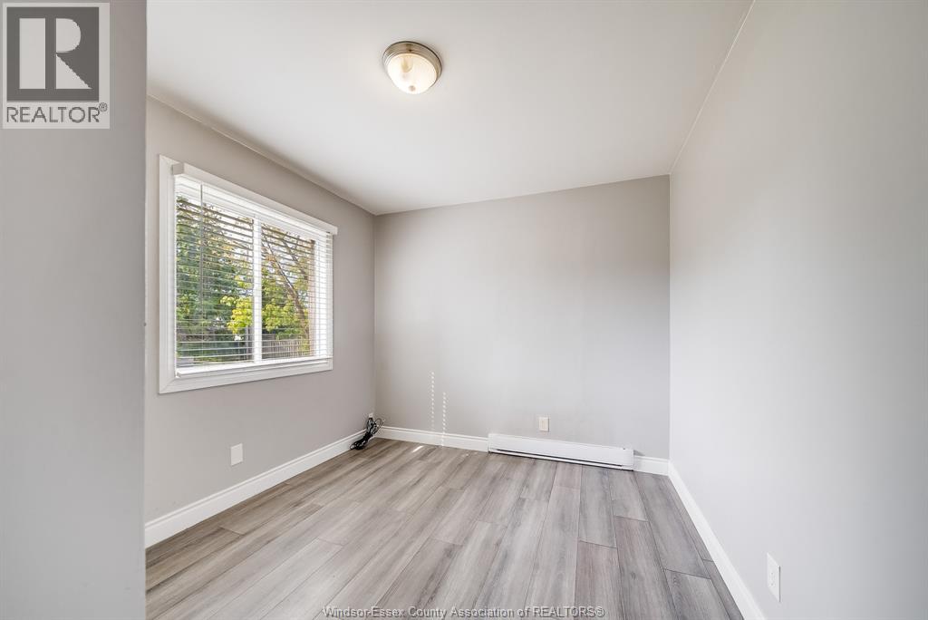 623 Edinborough, Windsor, Ontario  N8X 3C8 - Photo 13 - 26019261