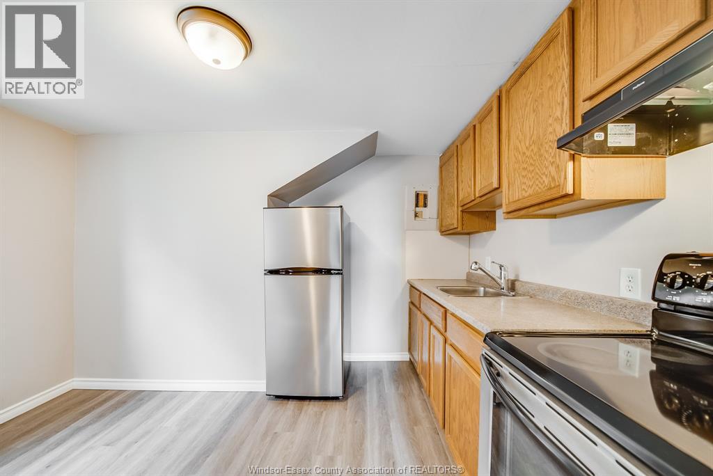 623 Edinborough, Windsor, Ontario  N8X 3C8 - Photo 23 - 26019261