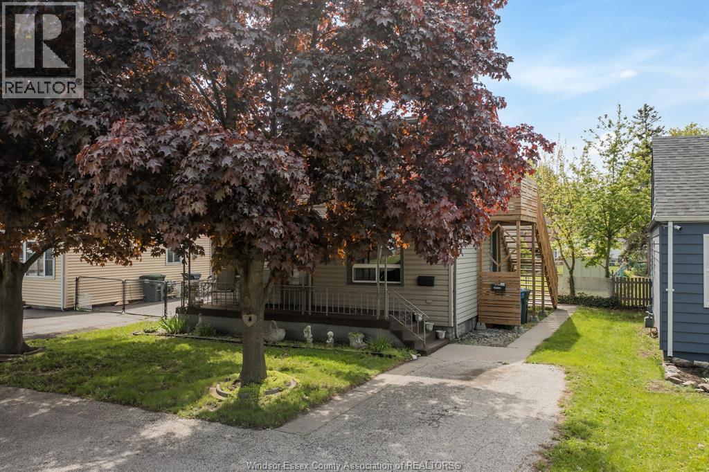 623 Edinborough, Windsor, Ontario  N8X 3C8 - Photo 3 - 26019261