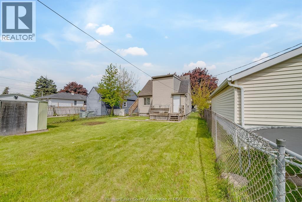 623 Edinborough, Windsor, Ontario  N8X 3C8 - Photo 33 - 26019261