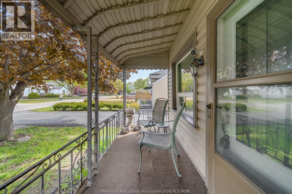 623 Edinborough, Windsor, Ontario  N8X 3C8 - Photo 5 - 26019261