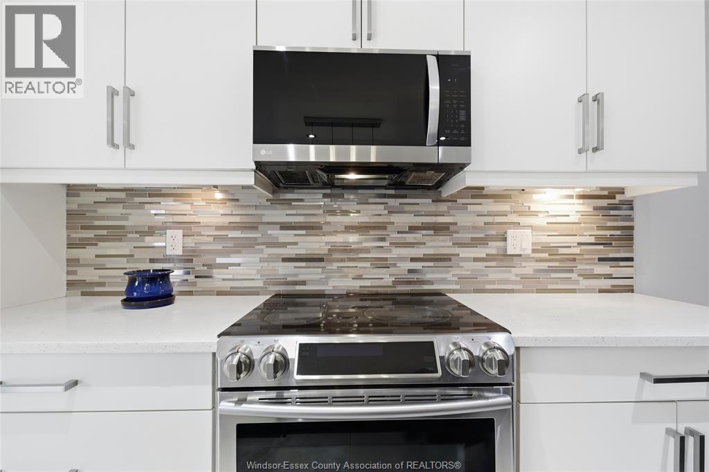 11911 Maitland Avenue, Windsor, Ontario  N8P 0B9 - Photo 18 - 26019217