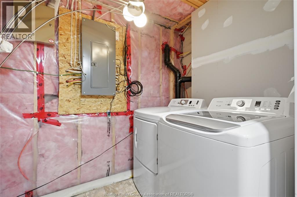 11911 Maitland Avenue, Windsor, Ontario  N8P 0B9 - Photo 35 - 26019217