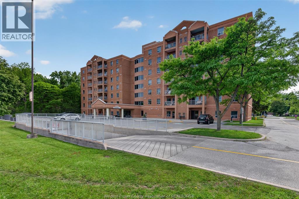 3915 Southwinds Drive Unit# 203, Windsor, Ontario  N9G 2N7 - Photo 2 - 26018223