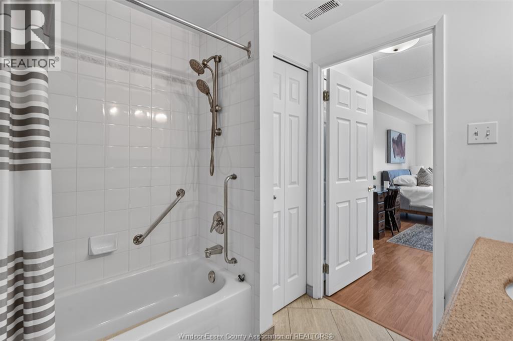 3915 Southwinds Drive Unit# 203, Windsor, Ontario  N9G 2N7 - Photo 33 - 26018223