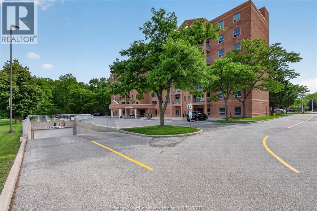 3915 Southwinds Drive Unit# 203, Windsor, Ontario  N9G 2N7 - Photo 46 - 26018223