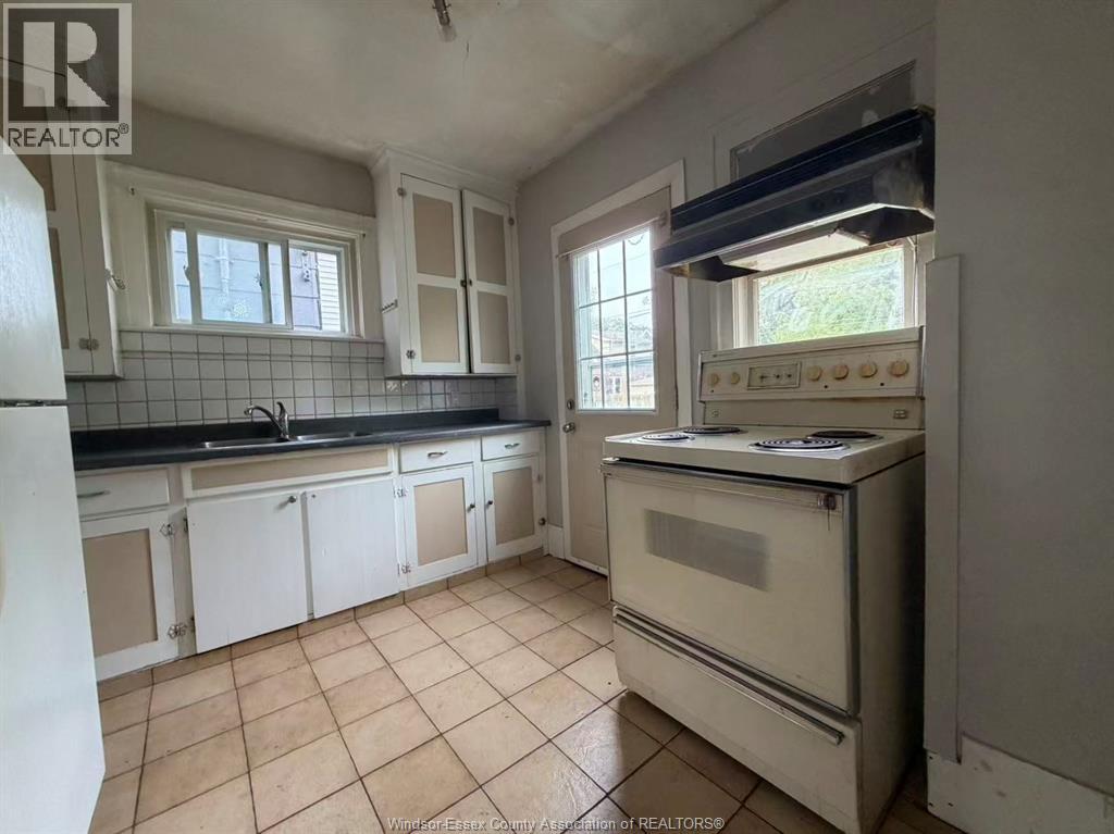 1411 Dougall Avenue, Windsor, Ontario  N8X 1B7 - Photo 6 - 26019323