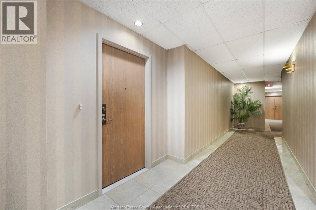 4789 Riverside Drive East Unit# 203, Windsor, Ontario  N8Y 5A2 - Photo 2 - 26019321