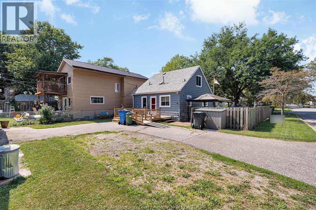 699 Capitol, Windsor, Ontario  N8X 3E9 - Photo 5 - 26019310
