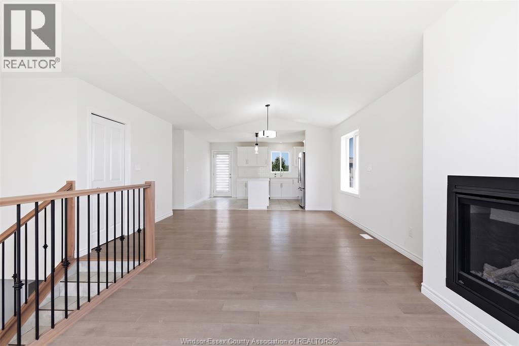 1157 Aspen Ridge Crescent, Lakeshore, Ontario  N0R 1A0 - Photo 11 - 26019325