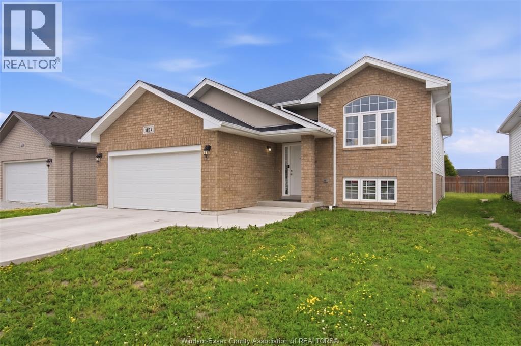 1157 Aspen Ridge Crescent, Lakeshore, Ontario  N0R 1A0 - Photo 6 - 26019325