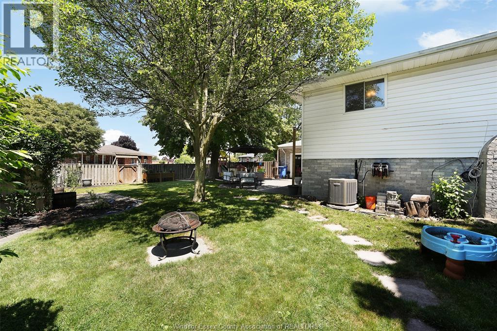 3966 Concession Rd 3 North, Amherstburg, Ontario  N9V 2Y9 - Photo 10 - 26019309