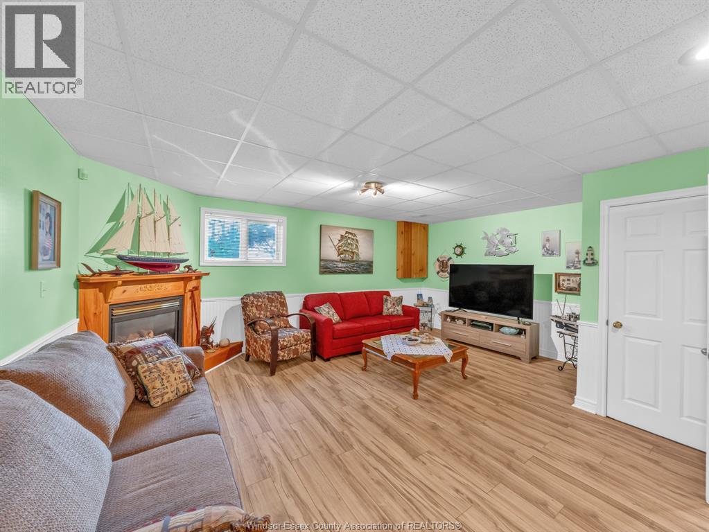 845 Superior Street, Lasalle, Ontario  N9J 3E6 - Photo 25 - 26019319