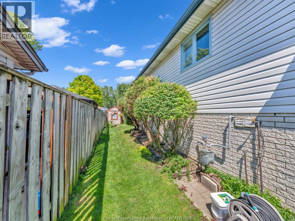 845 Superior Street, Lasalle, Ontario  N9J 3E6 - Photo 41 - 26019319