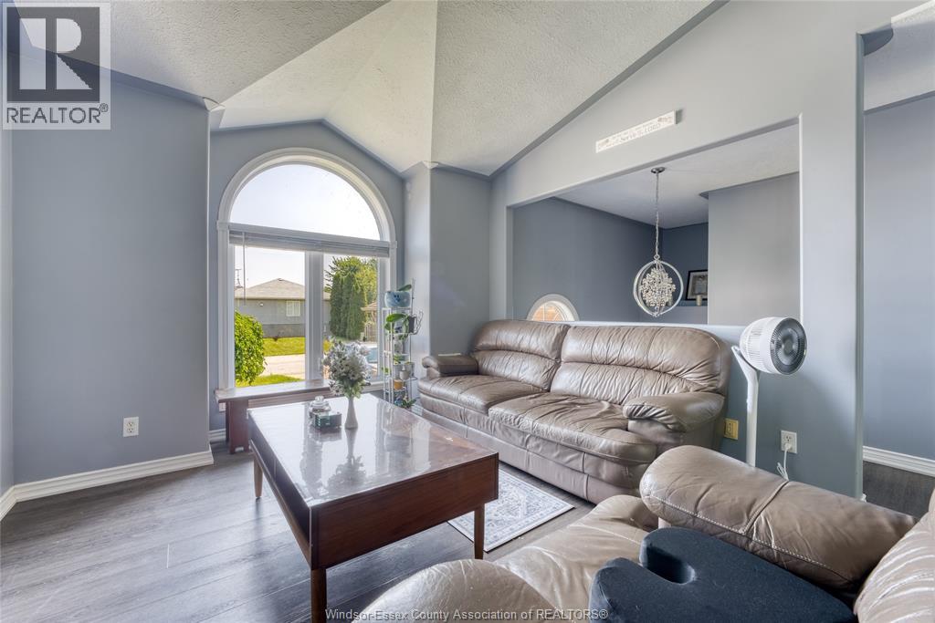 24 Briarwood, Essex, Ontario  N0R 1G0 - Photo 7 - 26019337