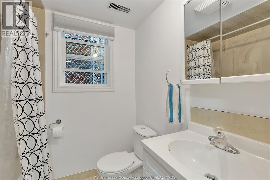 881 Parent Avenue Unit# Basement, Windsor, Ontario  N9A 2C9 - Photo 15 - 26019345