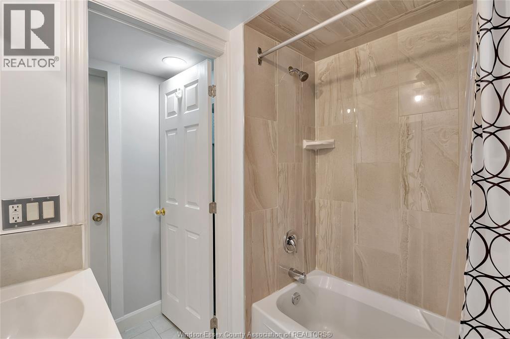881 Parent Avenue Unit# Basement, Windsor, Ontario  N9A 2C9 - Photo 17 - 26019345