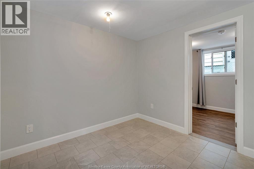 881 Parent Avenue Unit# Basement, Windsor, Ontario  N9A 2C9 - Photo 19 - 26019345